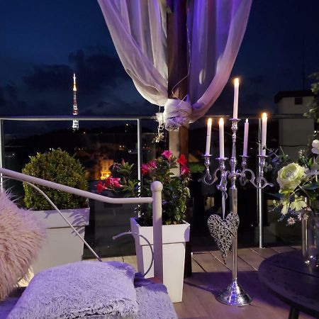 Apart-Terrace On Baker Street Leopoli Esterno foto